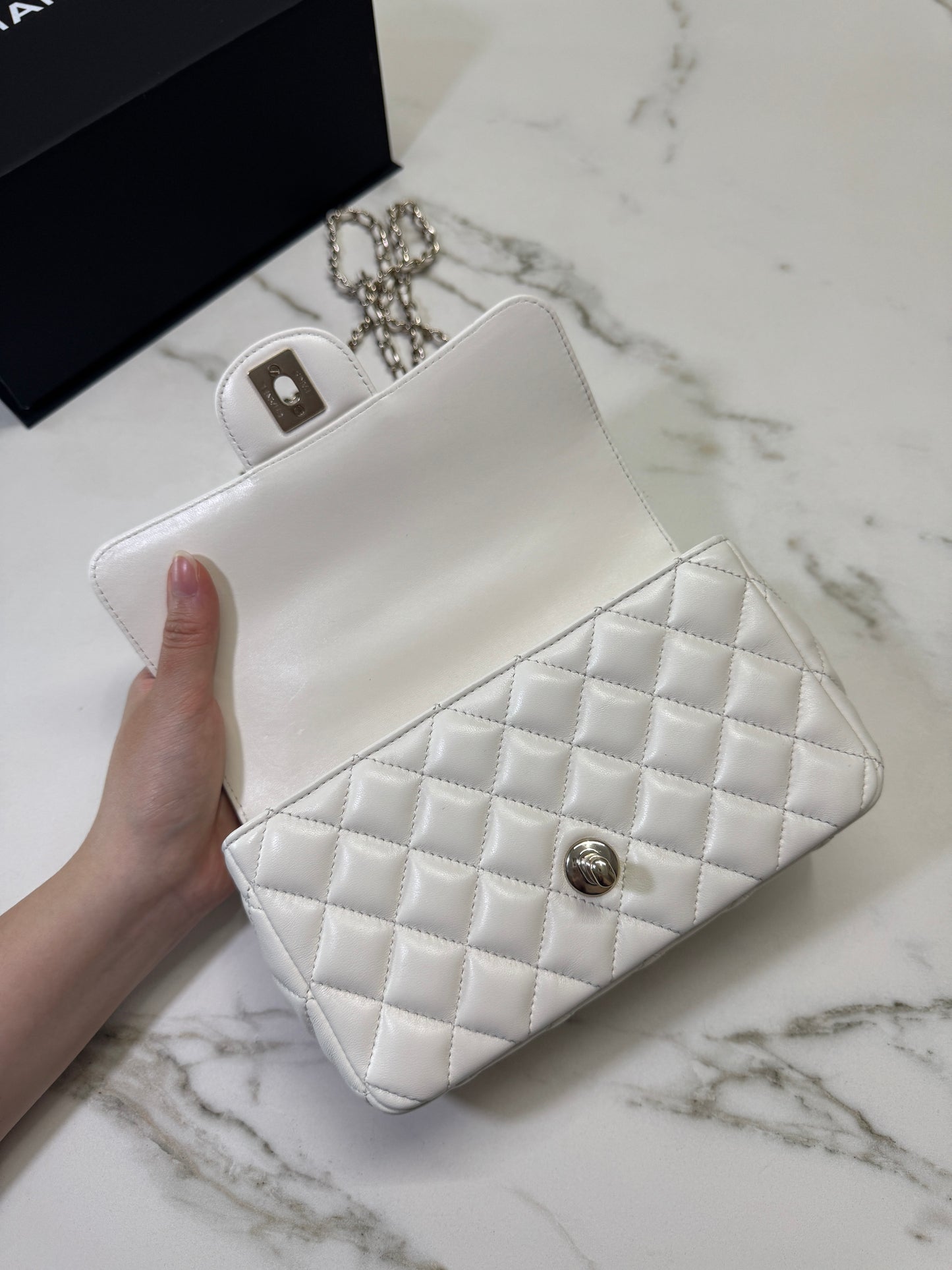 CHANEL 23A水鑽手柄 Mini CF Handle 白色