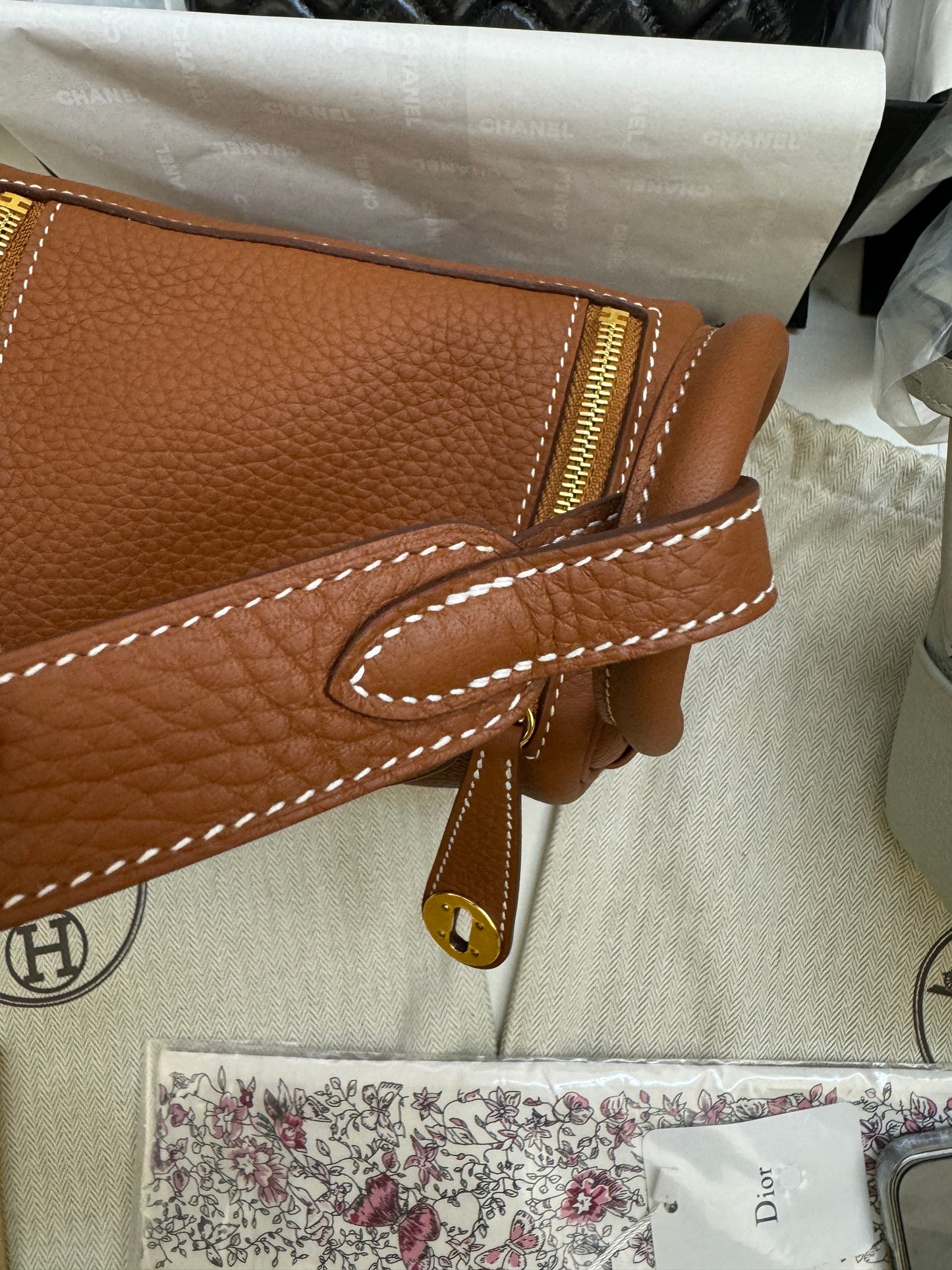 HERMES Mini Lindy 金棕金扣 Gold TC GHD