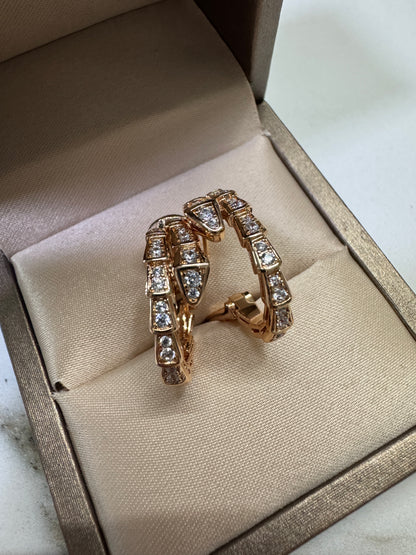 BVLGARI Serpenti 玫瑰金色滿鑽耳環