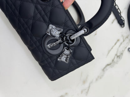 DIOR D-joy Small Matte Black