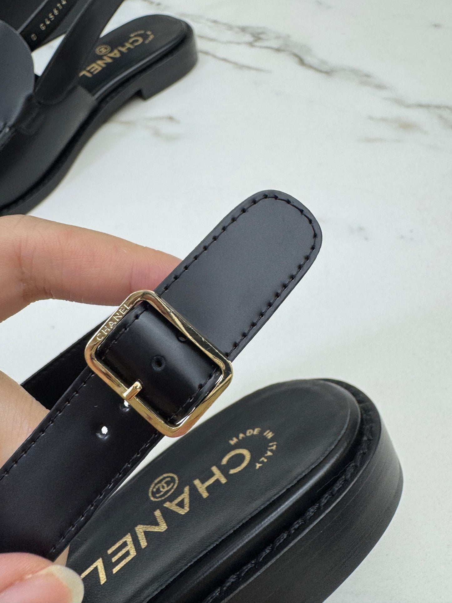 CHANEL 25P水鑽扣樂福Slingback