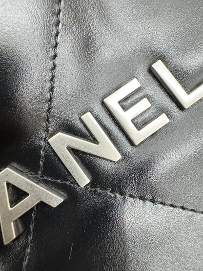 CHANEL 22Bag Backpack 黑銀 Black PHW