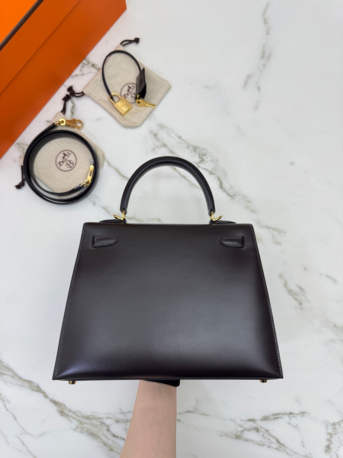 HERMES Kelly 25 烏木色Box皮金扣 外縫 Ebene Box Leather Seilier GHW