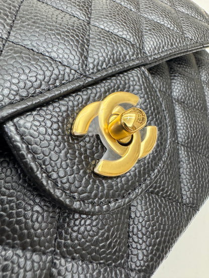 CHANEL CF23 黑金牛 CF Small