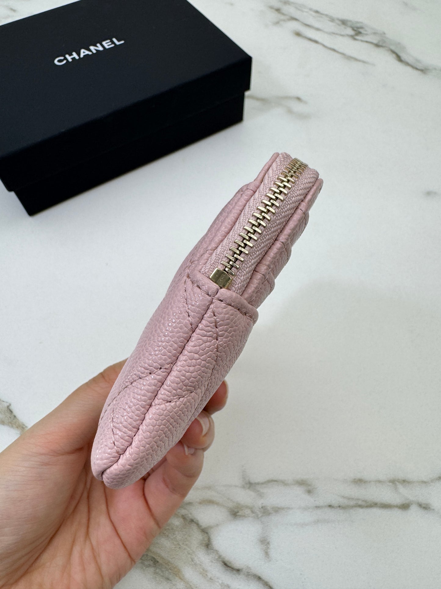 CHANEL 吐司零錢包 22B櫻花粉