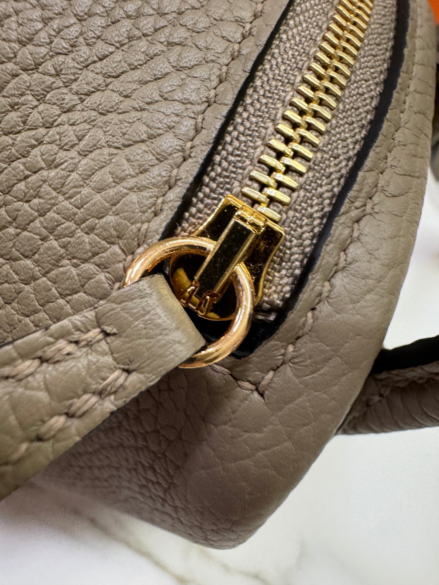 HERMES Mini Lindy II 馬爾淺米 金扣 TC