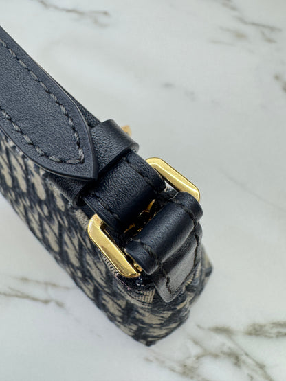 DIOR Miss Caro Hobo
