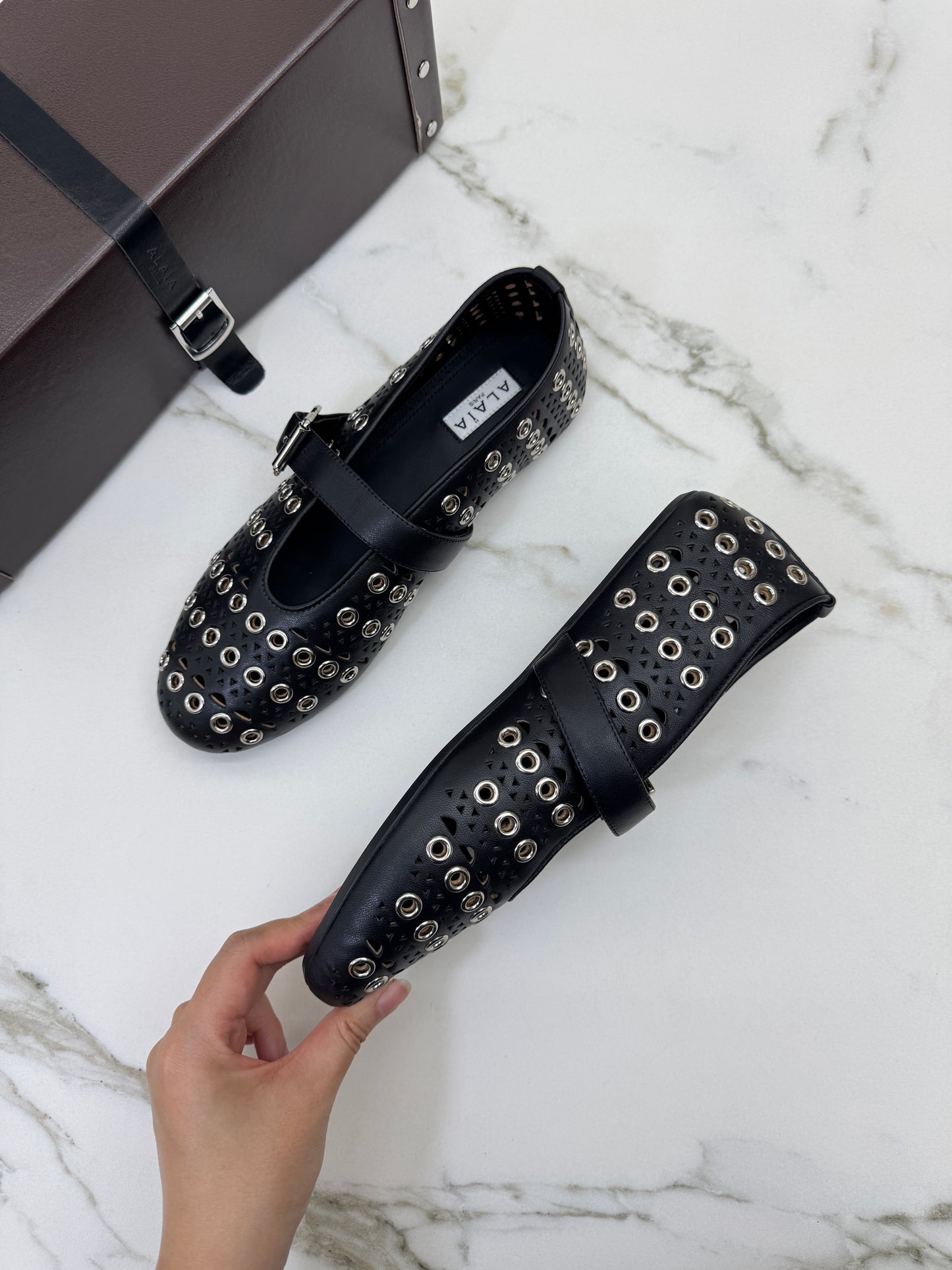 ALAIA 柳釘芭蕾舞鞋