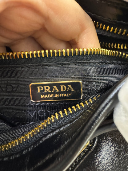 PRADA Mini Bonnie 油蠟牛皮