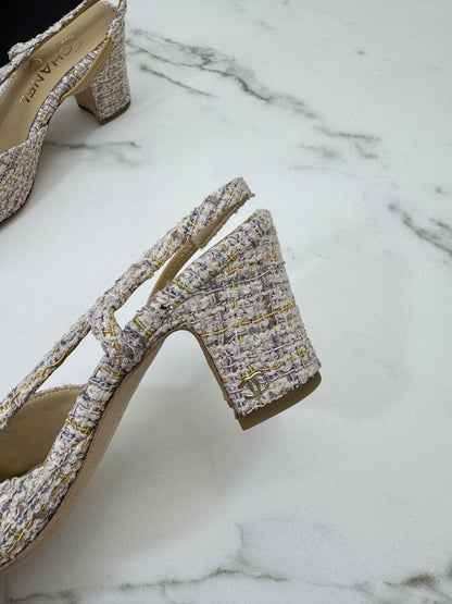 CHANEL 21P 杏色拼米黃紫Tweed Slingback