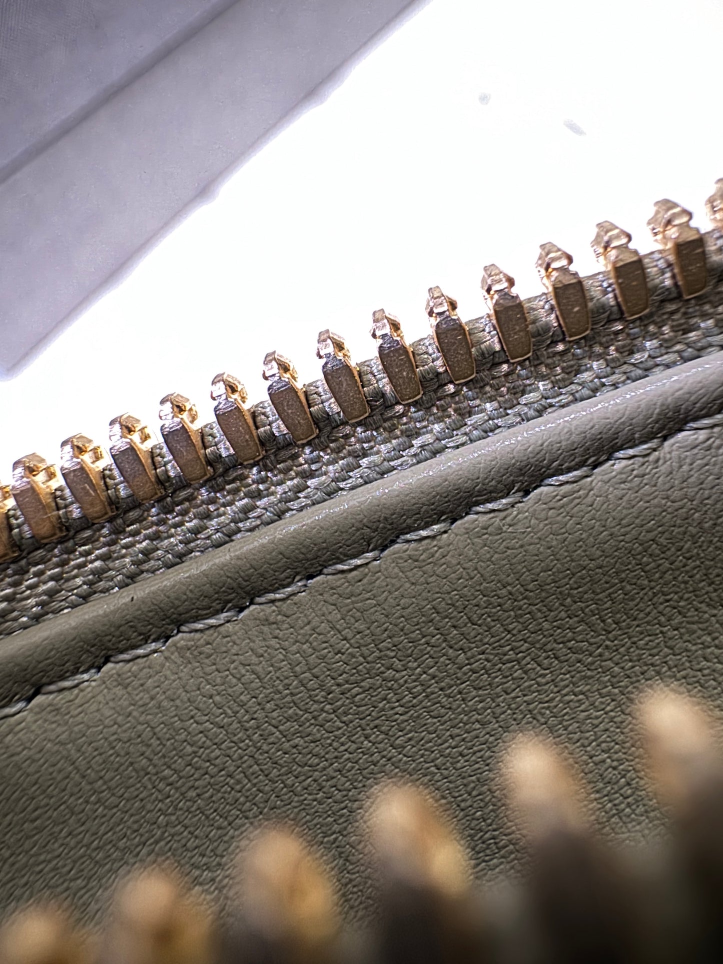 BV Wallace Travertine 洞石綠