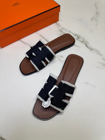 HERMES Oran 深藍牛仔拖鞋