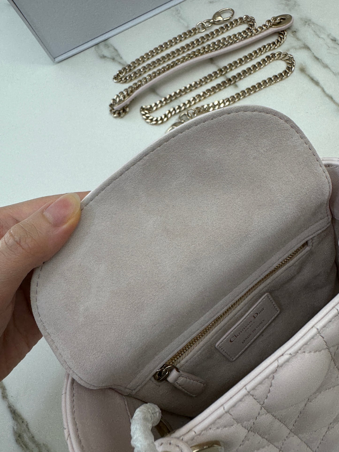 DIOR Mini Lady Dior 羊皮三格 淡粉色