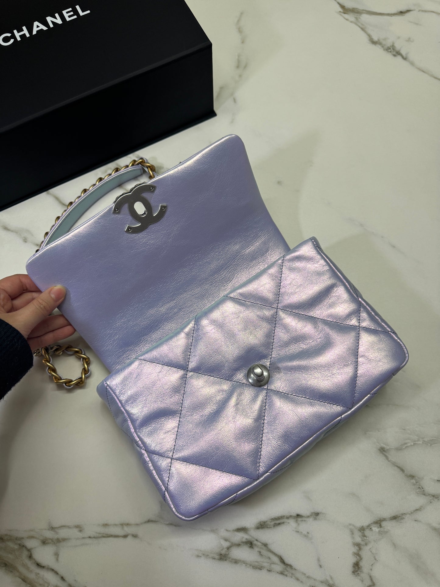CHANEL 19 Bag Small 22P幻彩紫 小號