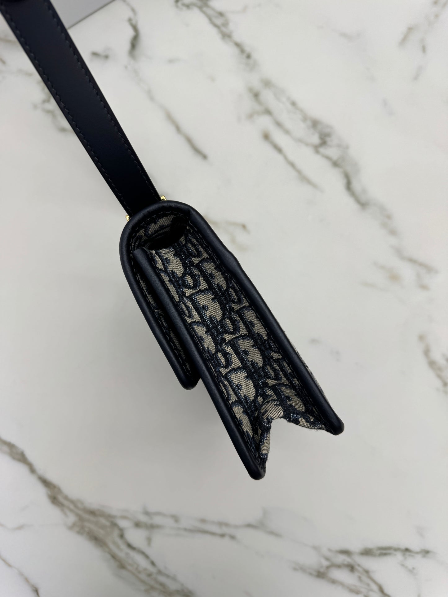 DIOR 30 Montaigne Small Blue Oblique