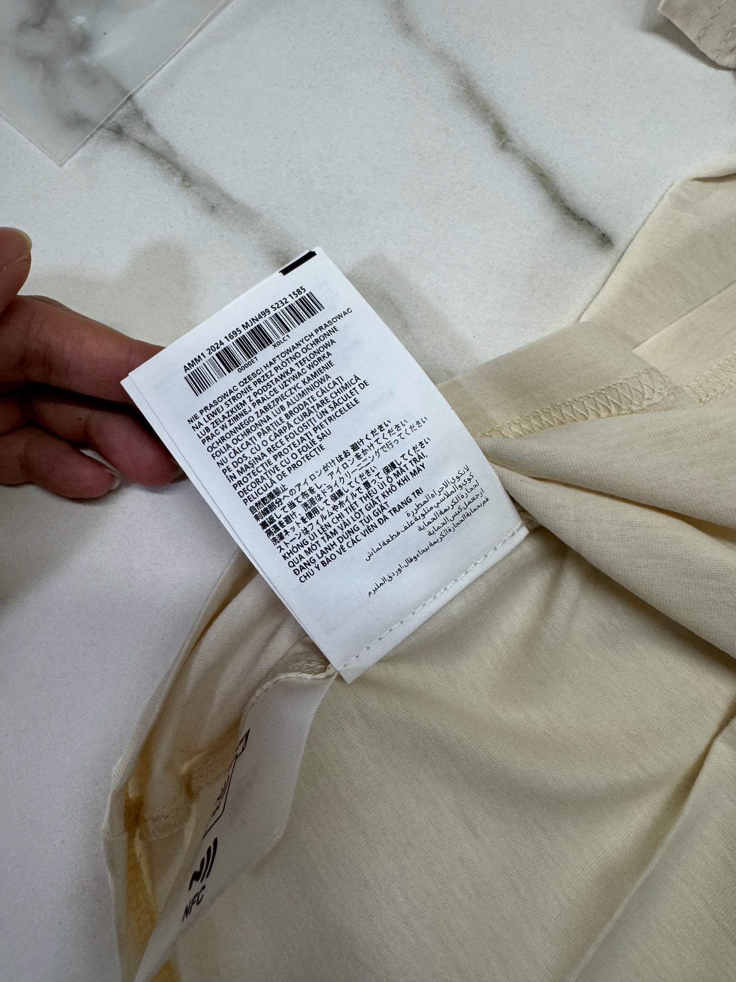 MIU MIU 水鑽Logo 米色T恤