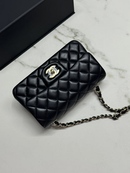 CHANEL CF20 羊皮 黑色淡金扣