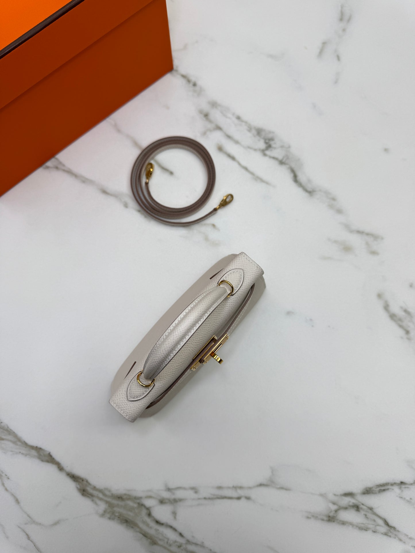 HERMES Mini Kelly II 奶昔白金扣 Epsom GHW