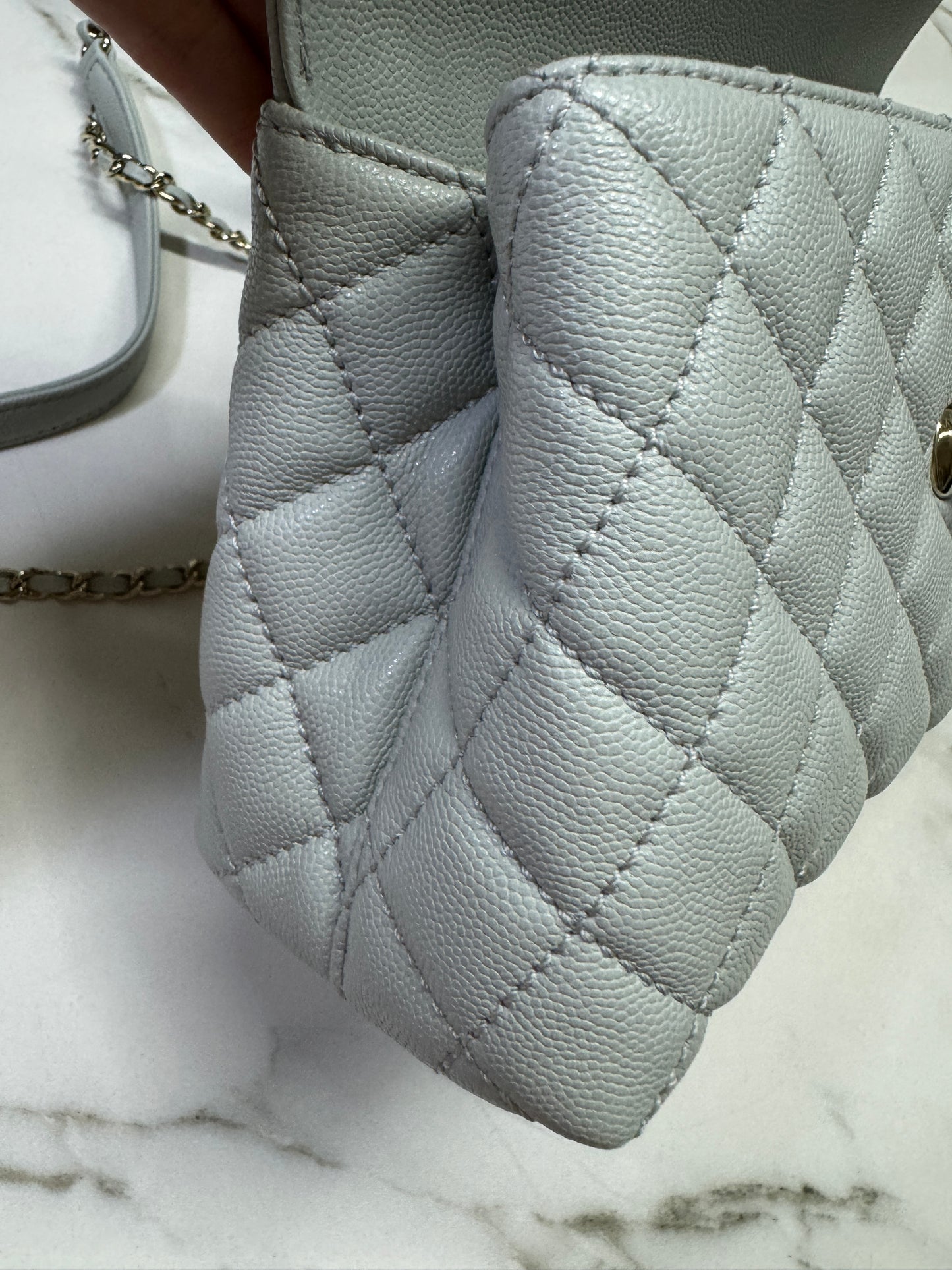 CHANEL Cocohandle 冰川藍 24P Small