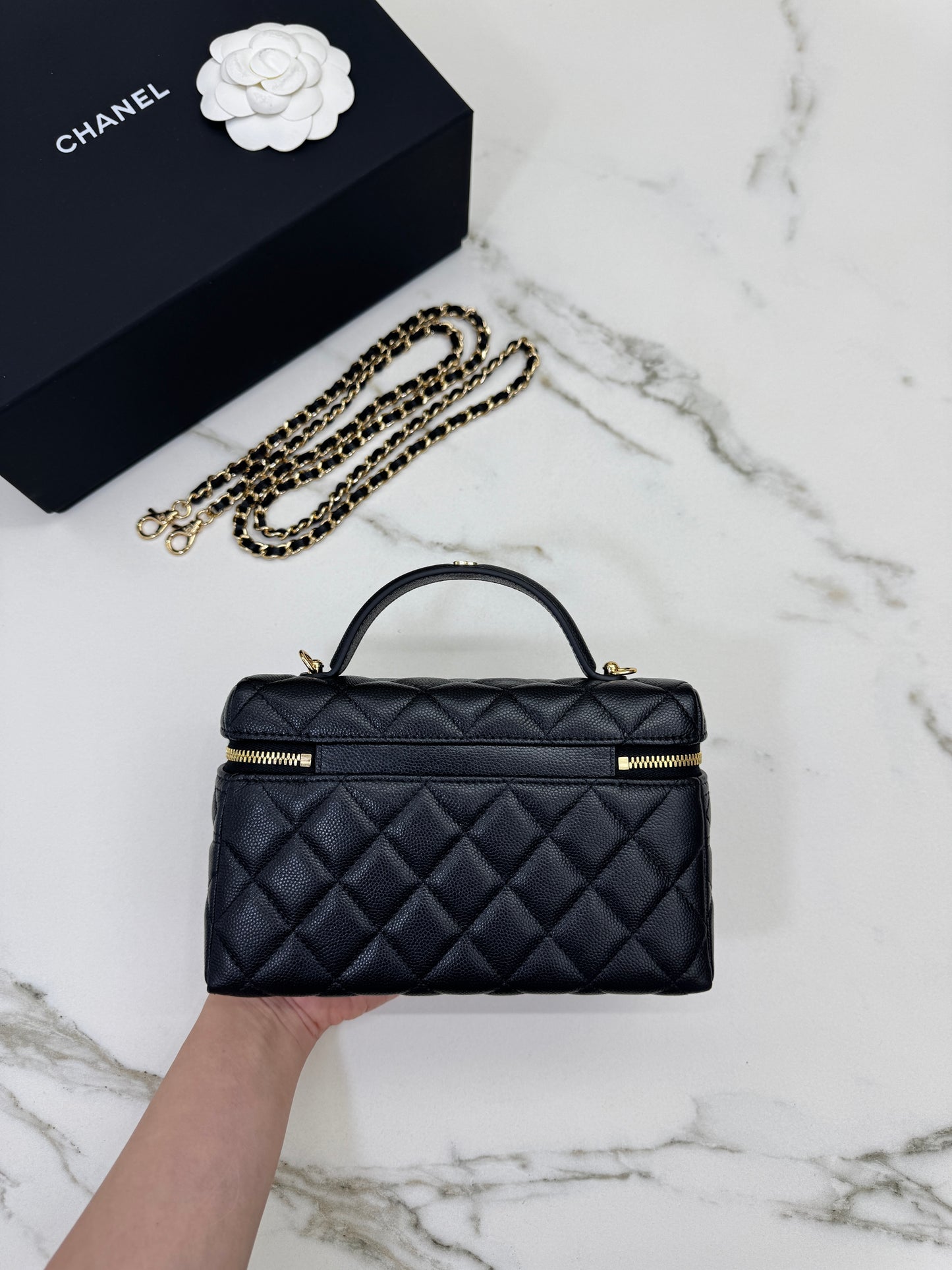 CHANEL 26B 新版腰線LP盒子包 Vanity