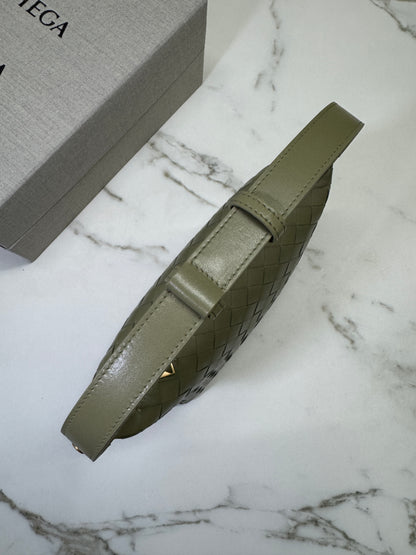 BV Wallace Travertine 洞石綠