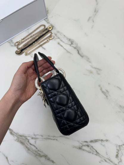 DIOR Mini Lady Dior 黑色羊皮