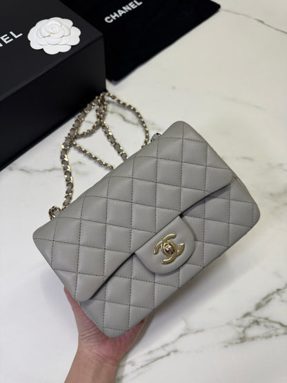 CHANEL Mini CF20 淺灰色 羊皮 淡金扣