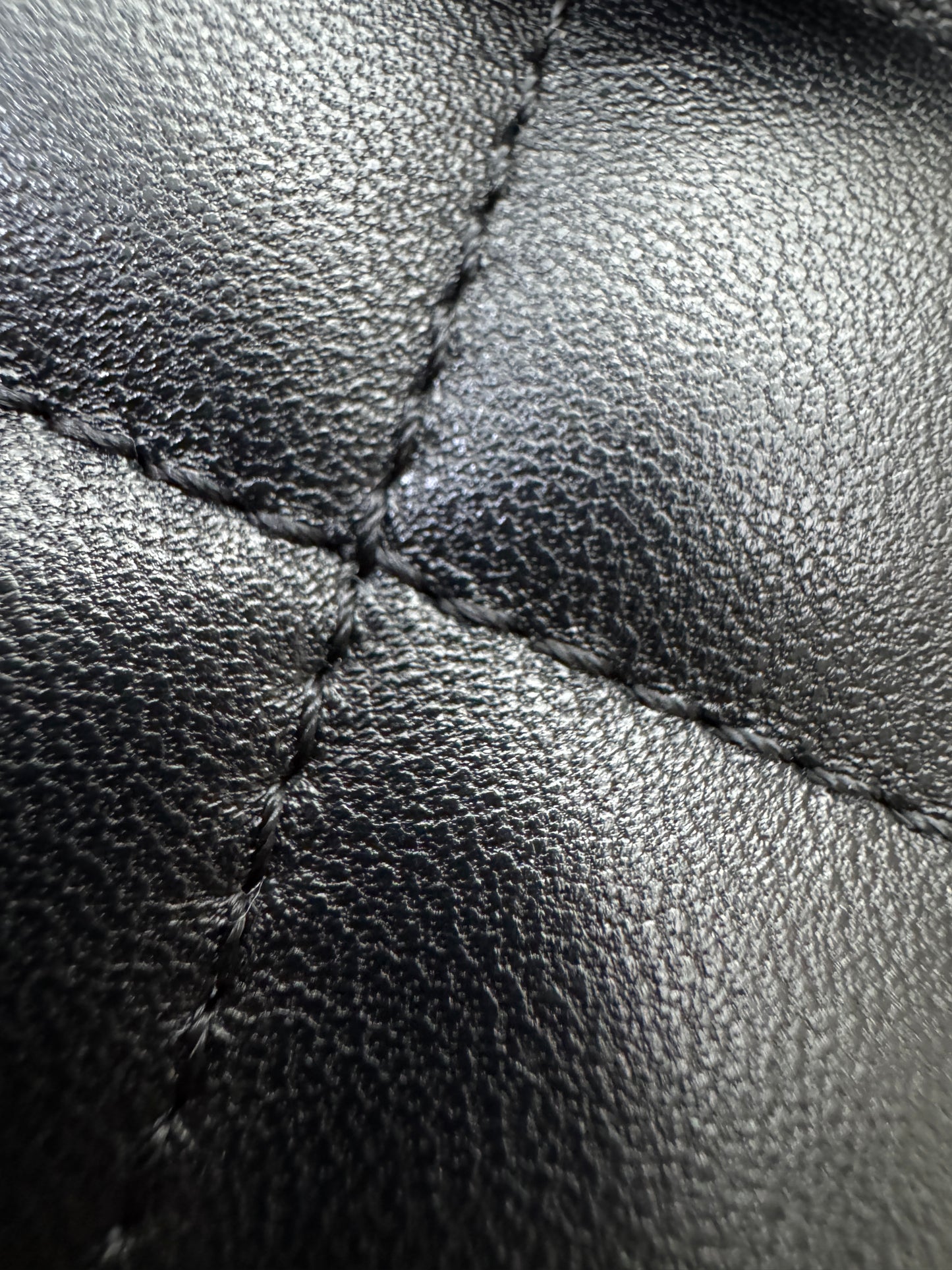 CHANEL Kelly 小羊皮 Lambskin
