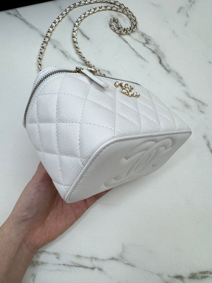 CHANEL 26S 交叉手柄長盒子 白色