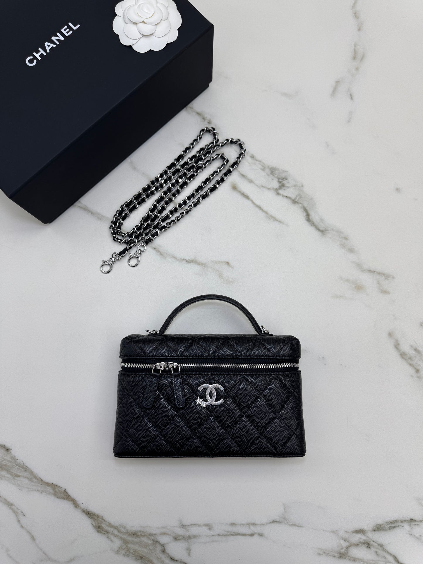 CHANEL 25B星星扣 LP盒子包