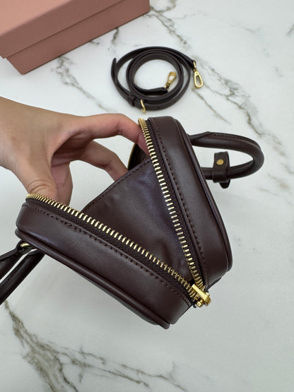 MIU MIU Acardie Regular 石楠木色