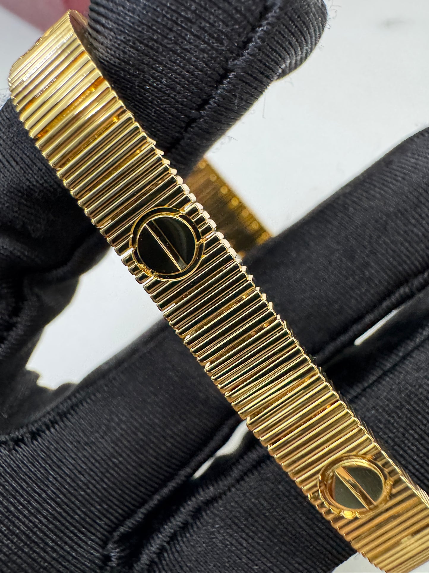 CARTIER Love Unlimited Bracelet 手鏈 金色