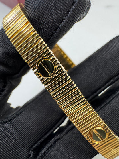 CARTIER Love Unlimited Bracelet 手鏈 金色