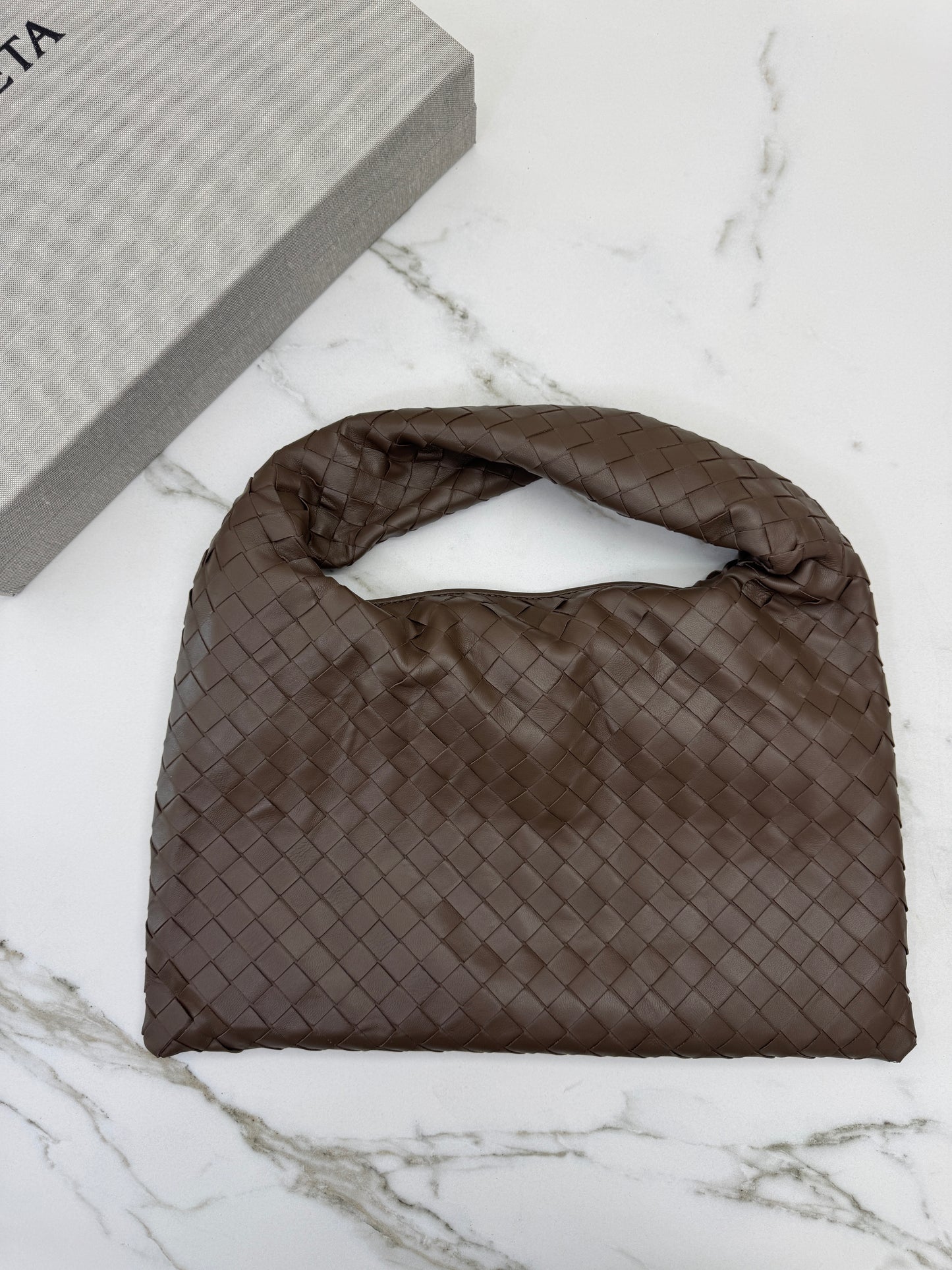 BV Hop Small Pinecone