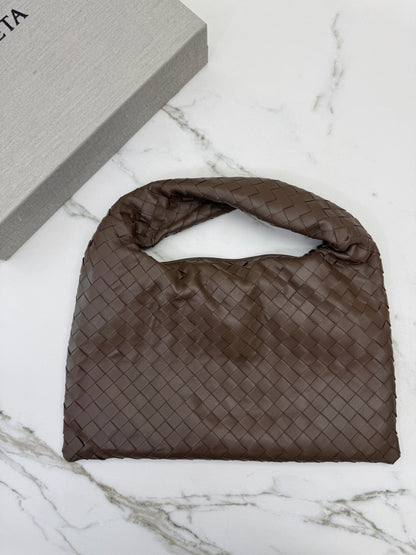 BV Hop Small Pinecone