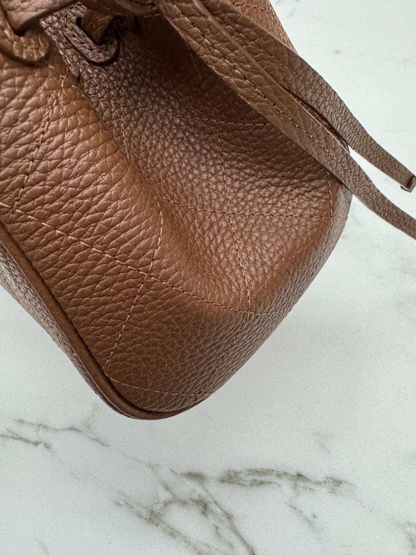 CHANEL 26S Shopping Bag 法棍包 焦糖棕