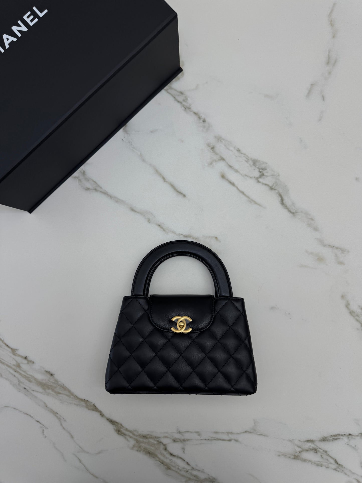 CHANEL Kelly 小羊皮 Lambskin