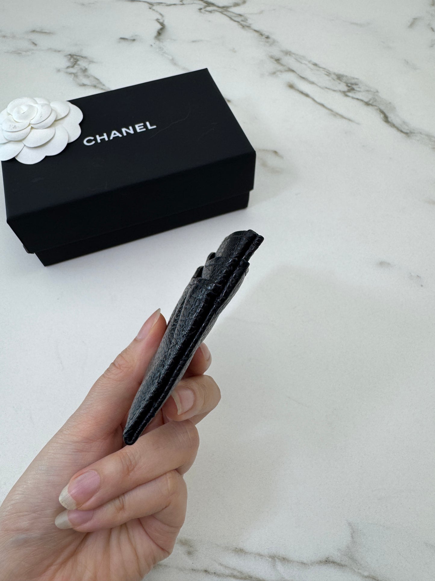 CHANEL 黑銀牛 Cardholder