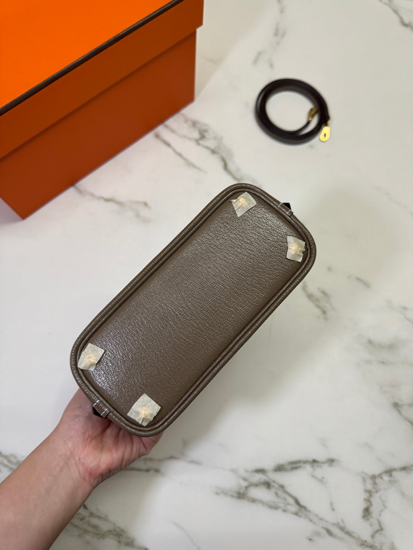 HERMES Mini Bolide 大象灰山羊皮 金扣