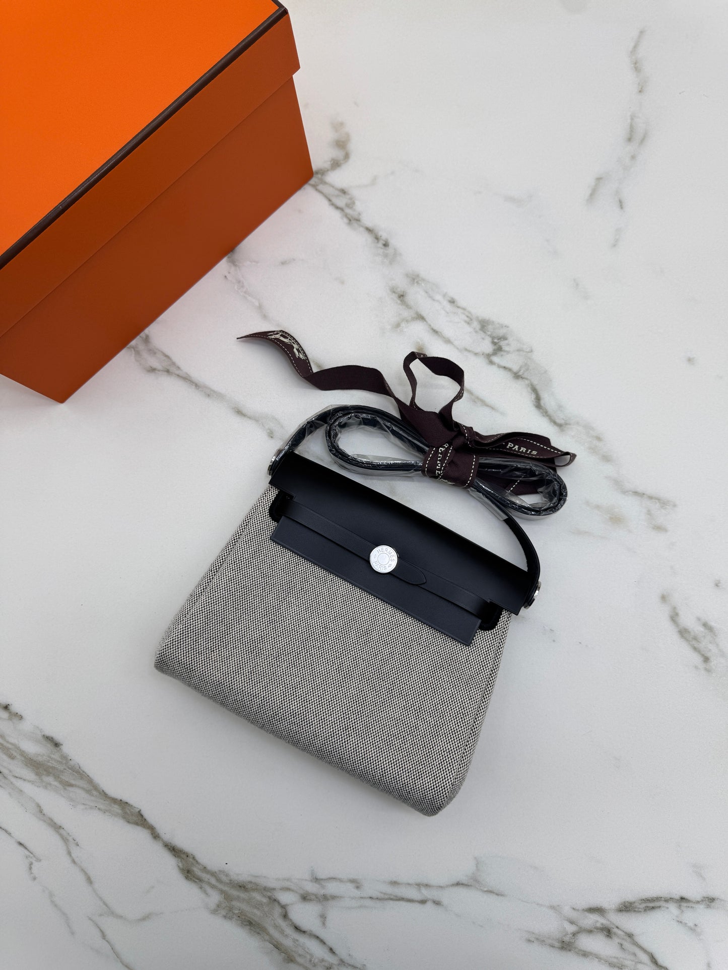 HERMES Mini Herbag 熊貓黑扣