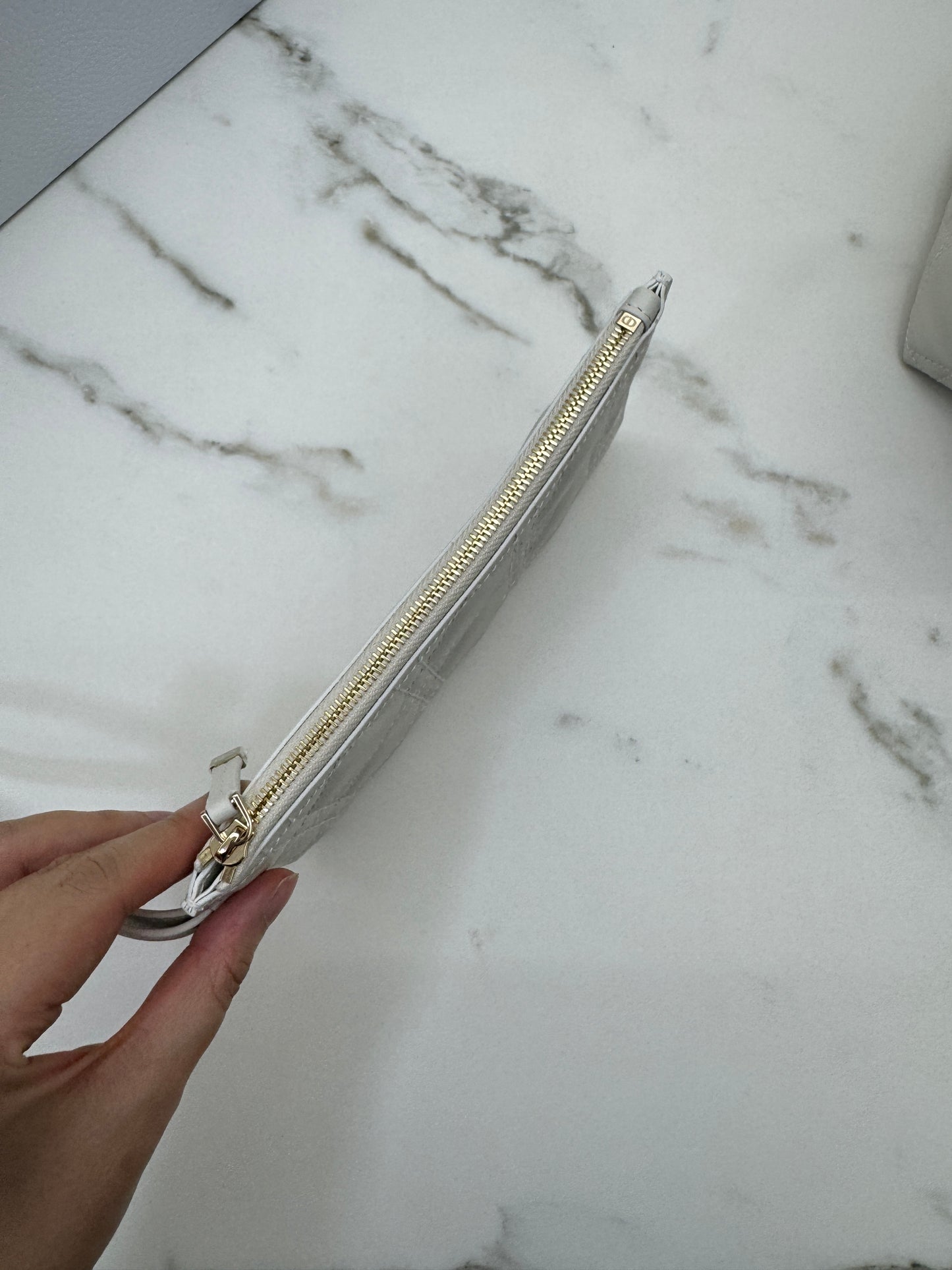 DIOR Toujours Small 白色