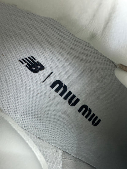 MIU MIU X NB 530 卡其淺棕色運動鞋