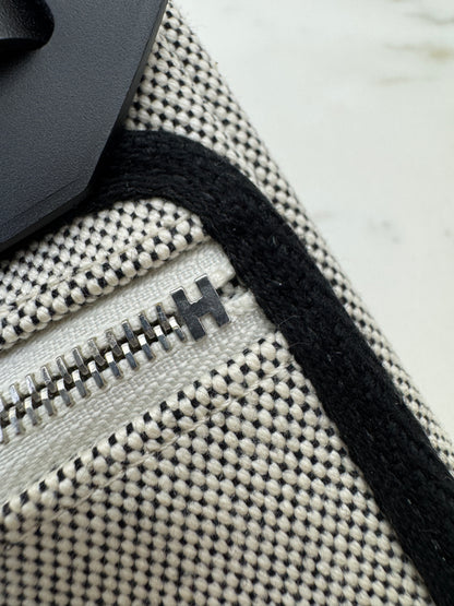 HERMES Mini Herbag 熊貓黑扣