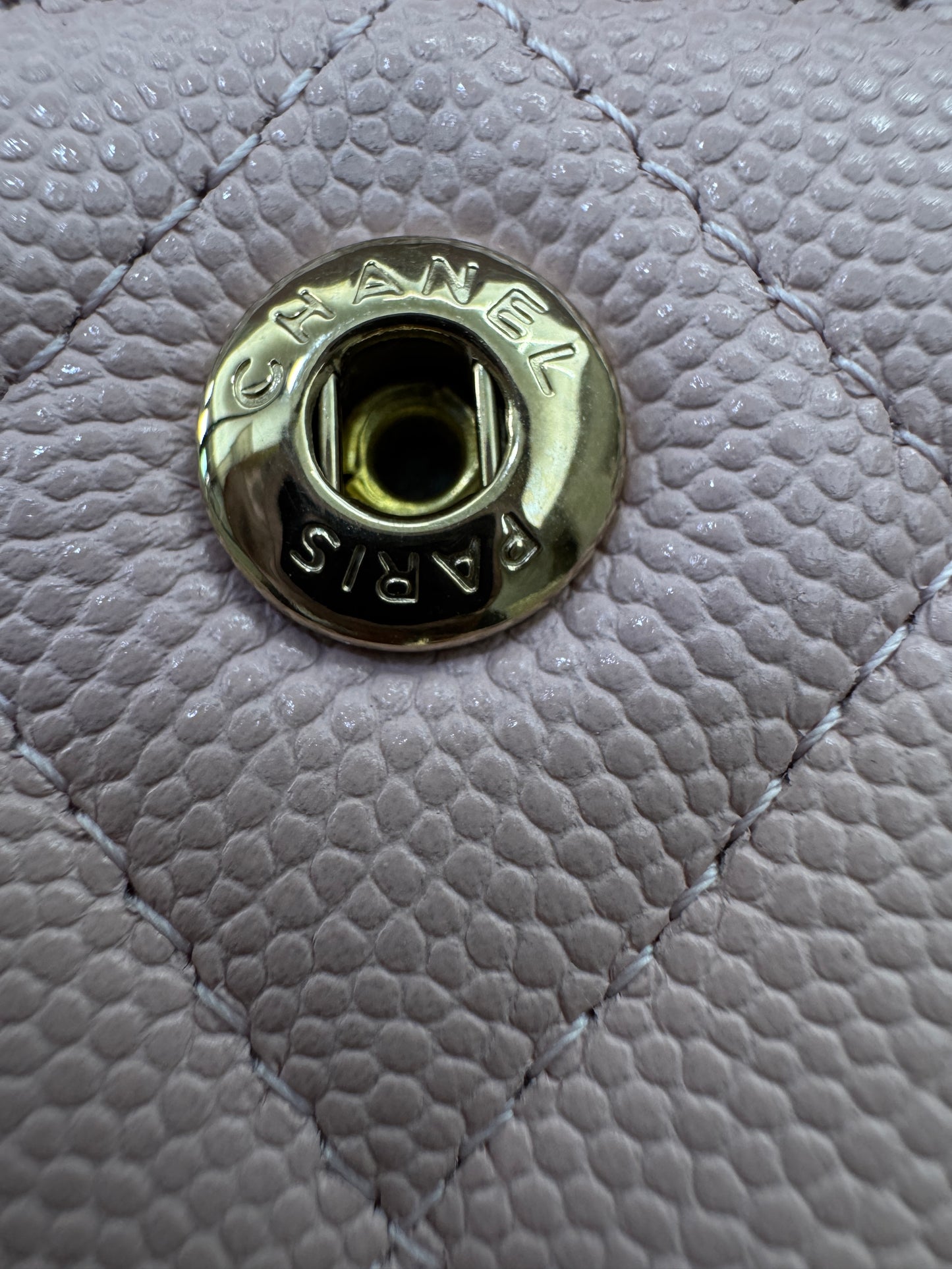 CHANEL 23K貝兒粉 CF23 Small