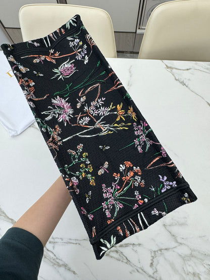 DIOR Book Tote Herbarium Black Medium