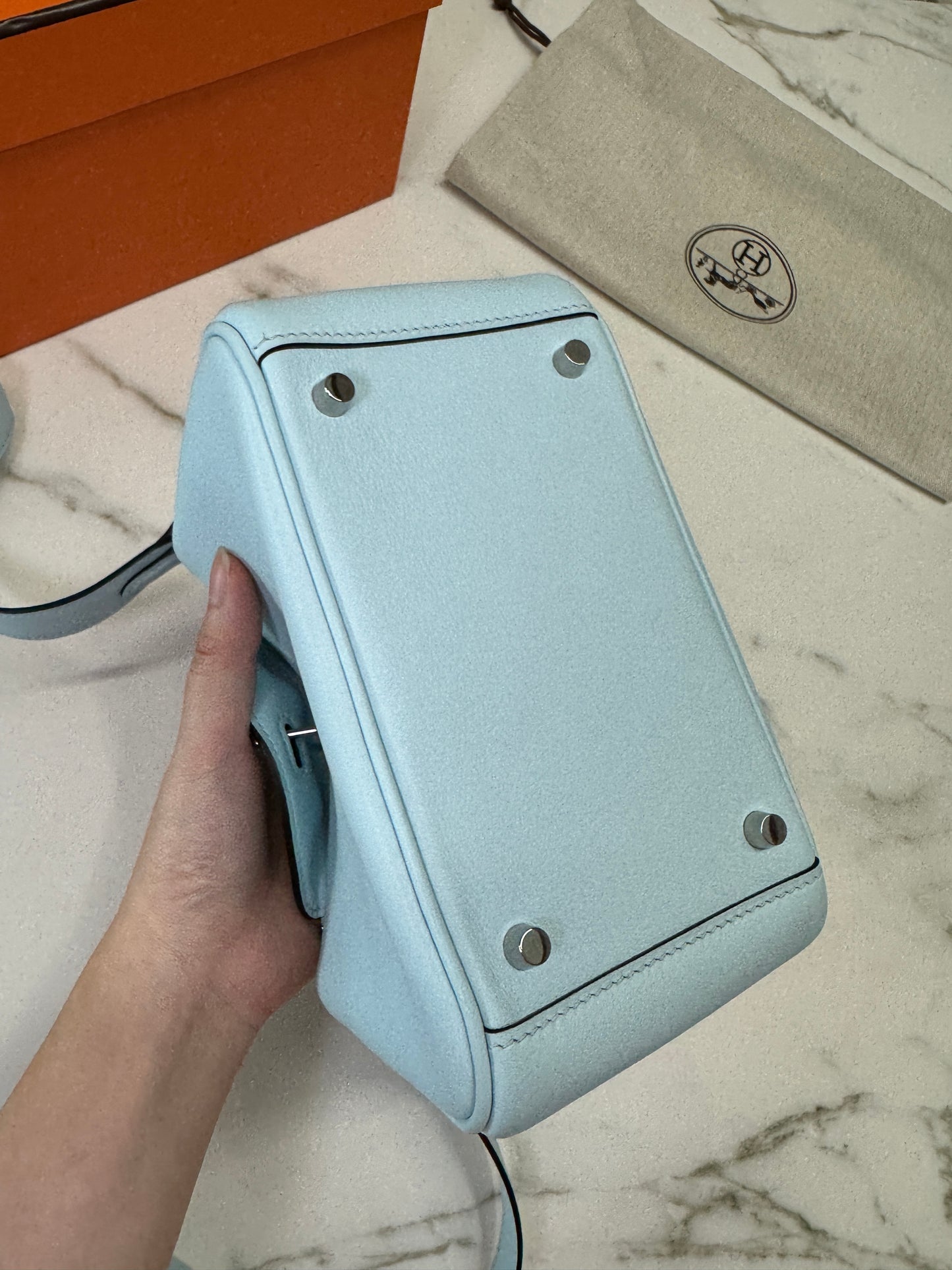 HERMES Mini Lindy 霧霾藍T0 銀扣 swift