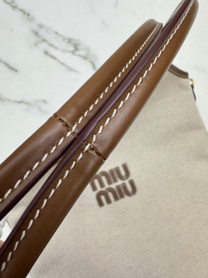 MIU MIU Ivy Tote 帆布 Regular Size