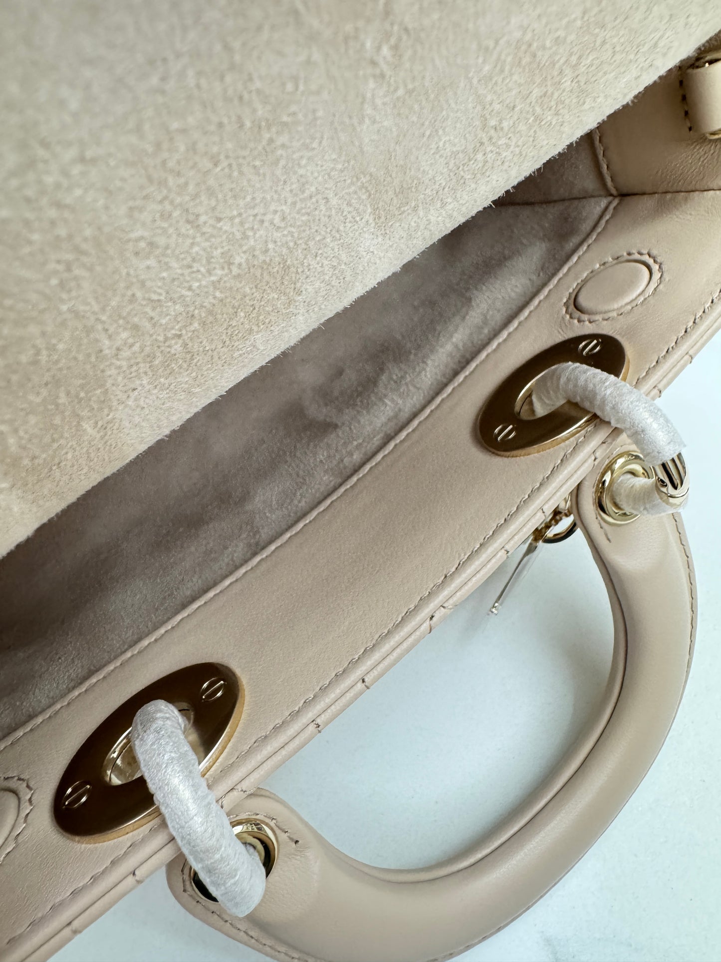 DIOR D-Joy Small 胭脂米 Powder Beige￼