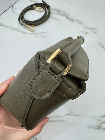 LOEWE Mini Puzzle 深卡其綠