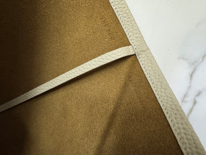 THE ROW N/S Park 奶白色 Medium